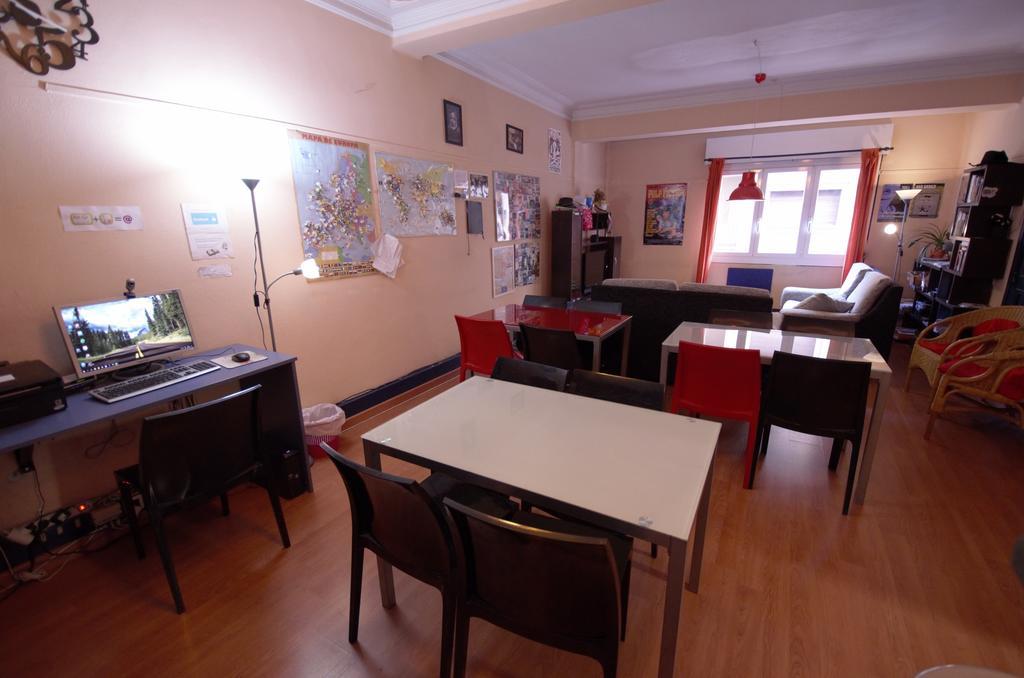 Hostel Hemingway Пампона Екстериор снимка