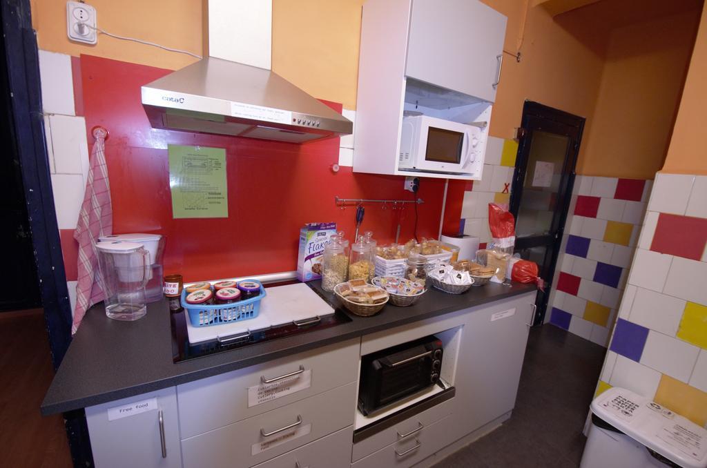 Hostel Hemingway Пампона Екстериор снимка